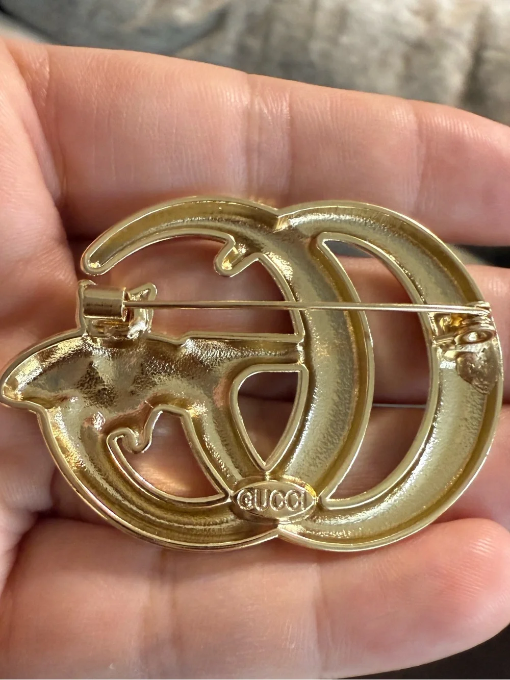 Gold Tone Bee Statement Brooch – Elegant Interlocking Fashion Pin